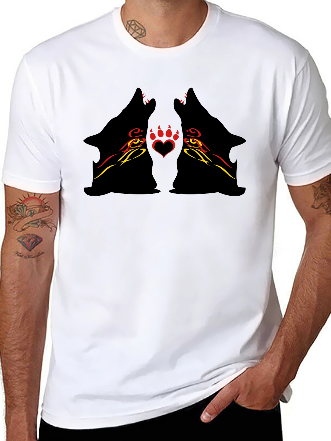 Tribal Wolf Heart Print Black Tee