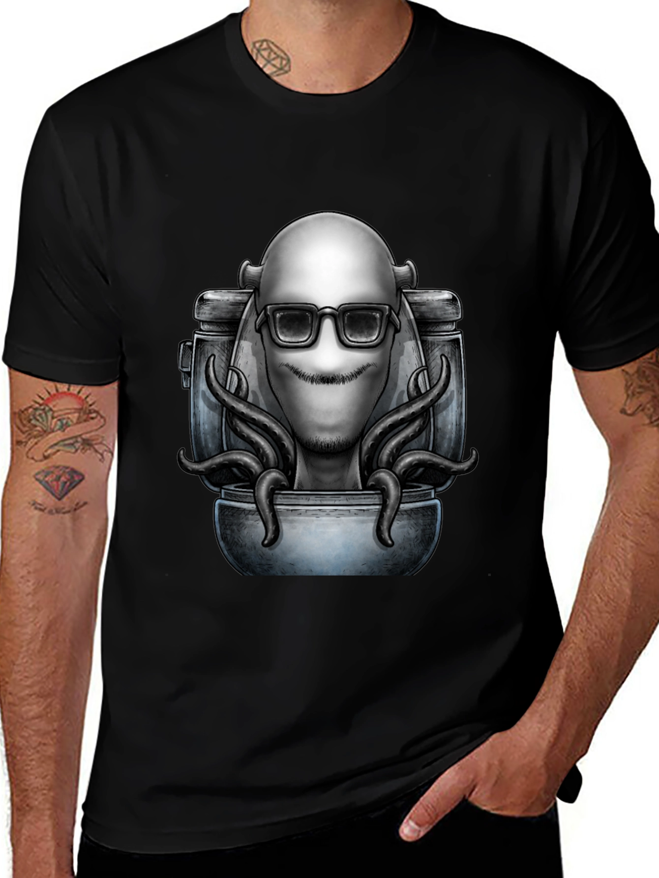Cool Alien Octopus Graphic T-Shirt - Black