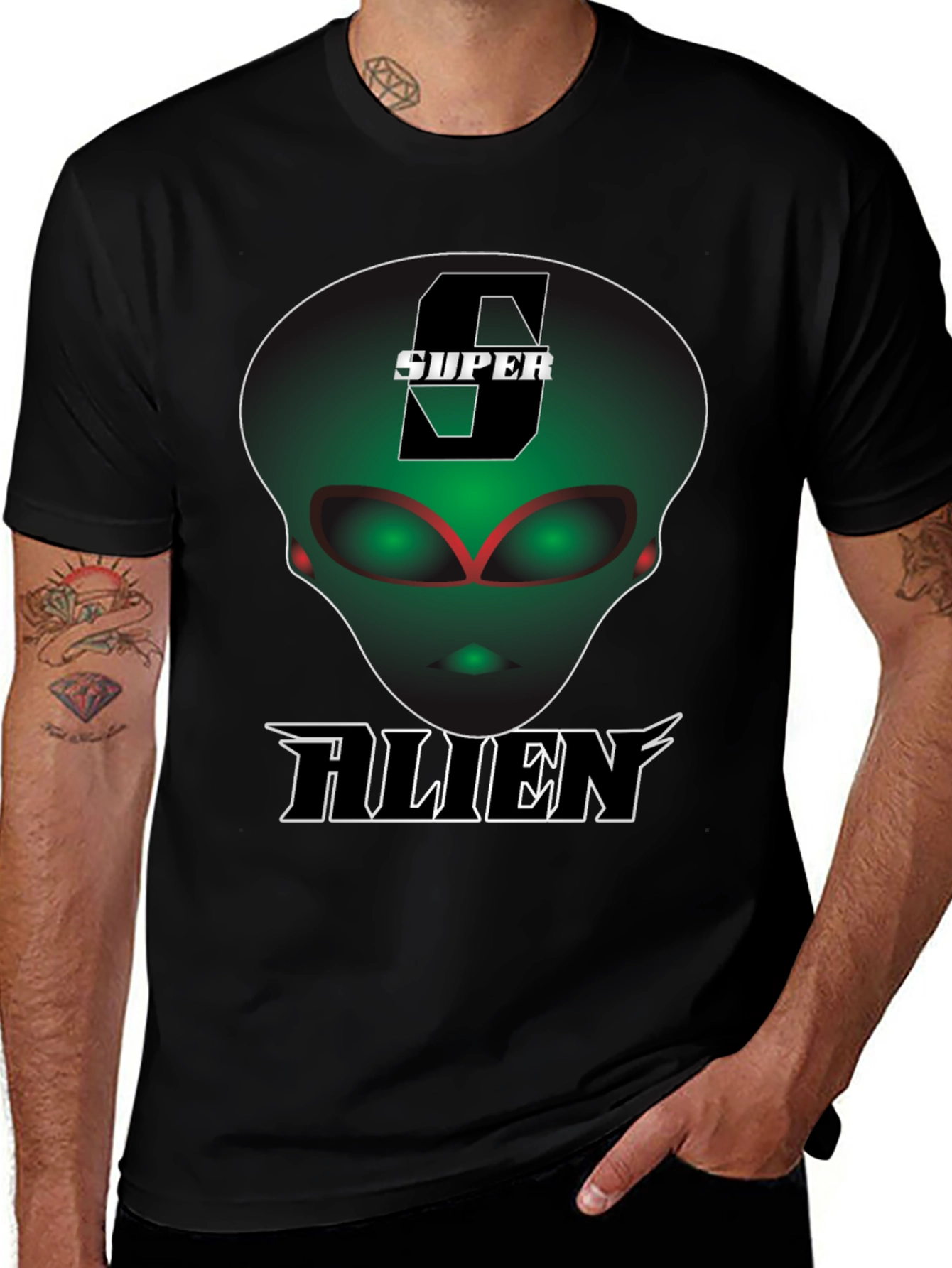 Super Alien Black T-Shirt - Unique Graphic Tee