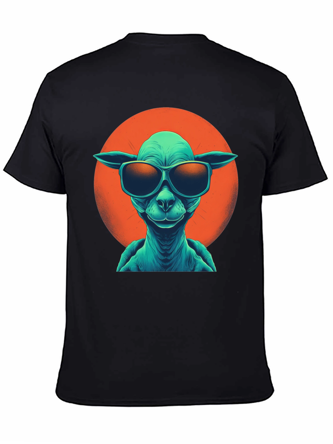 Cool Alien Graphic T-Shirt
