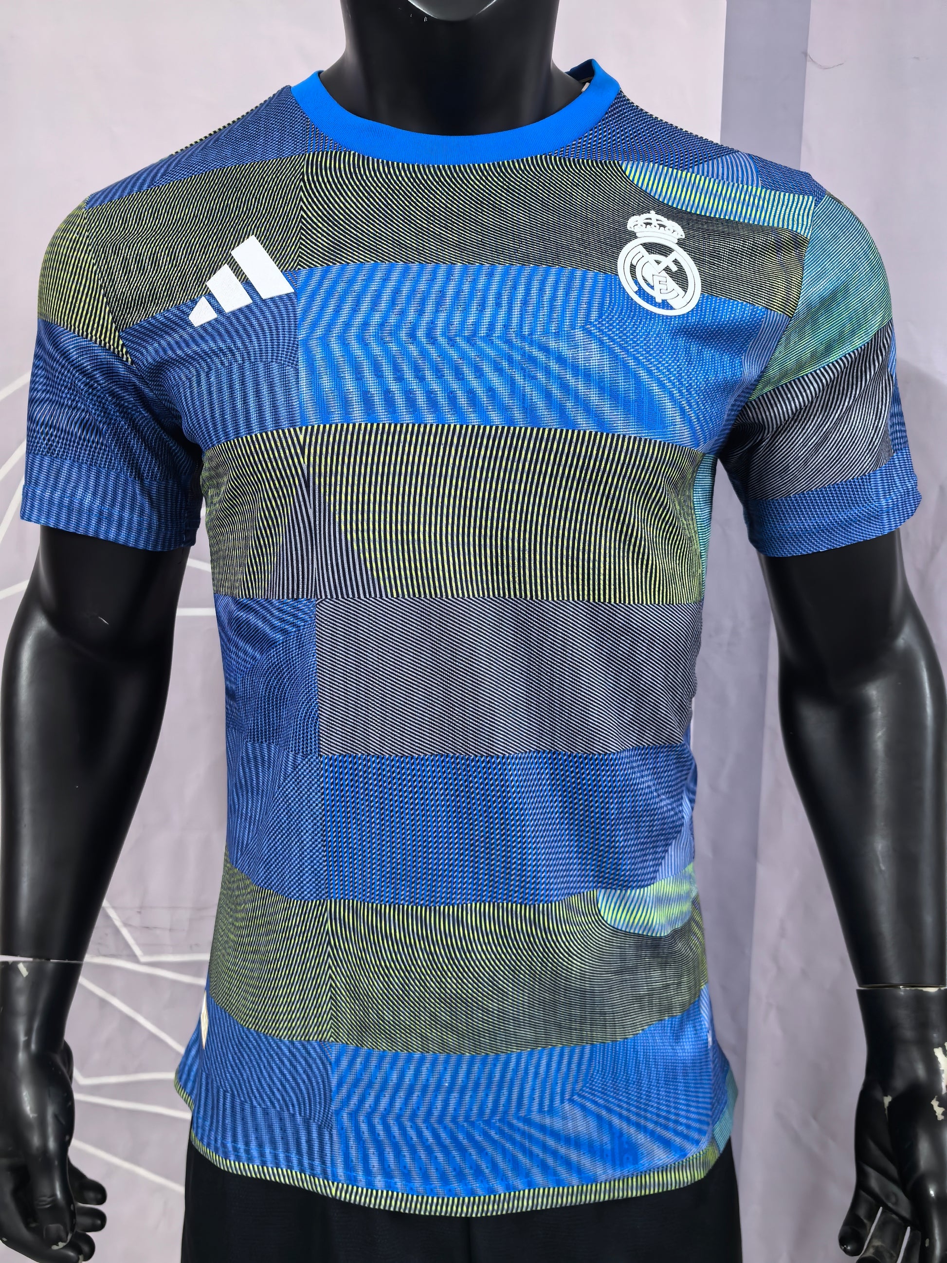 Real Madrid 25-26 Training Jersey Player Version