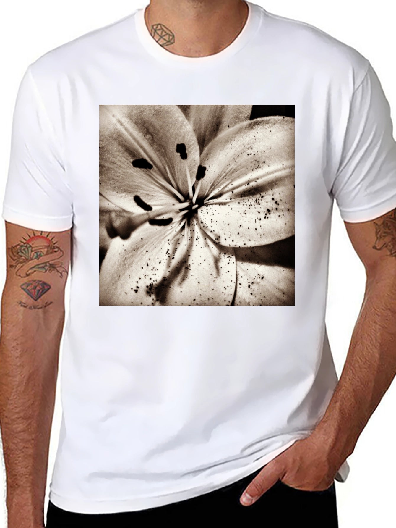 Floral Print Crew Neck T-Shirt - Black