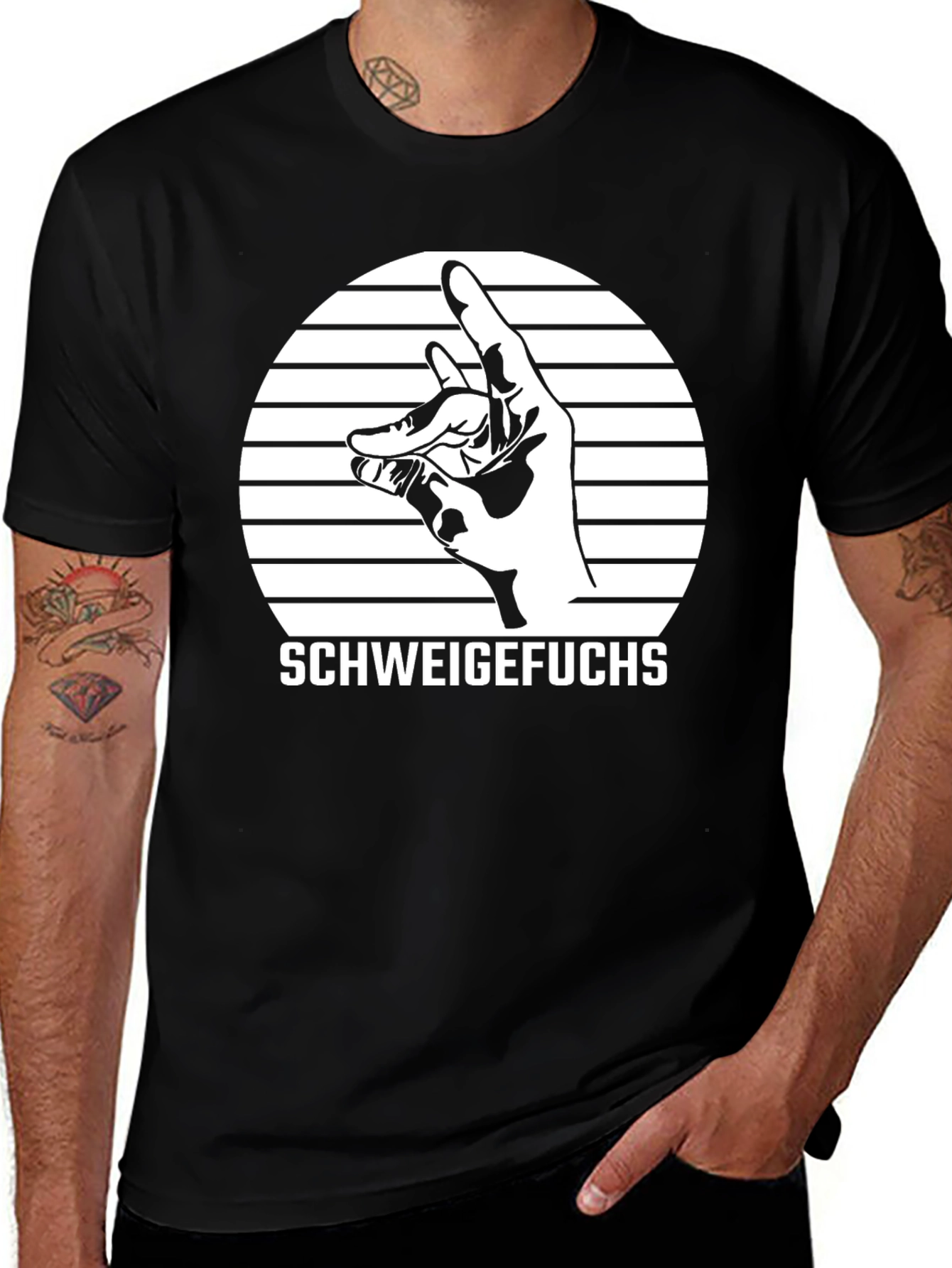 Schweige Fuchs Graphic Tee - Black T-Shirt