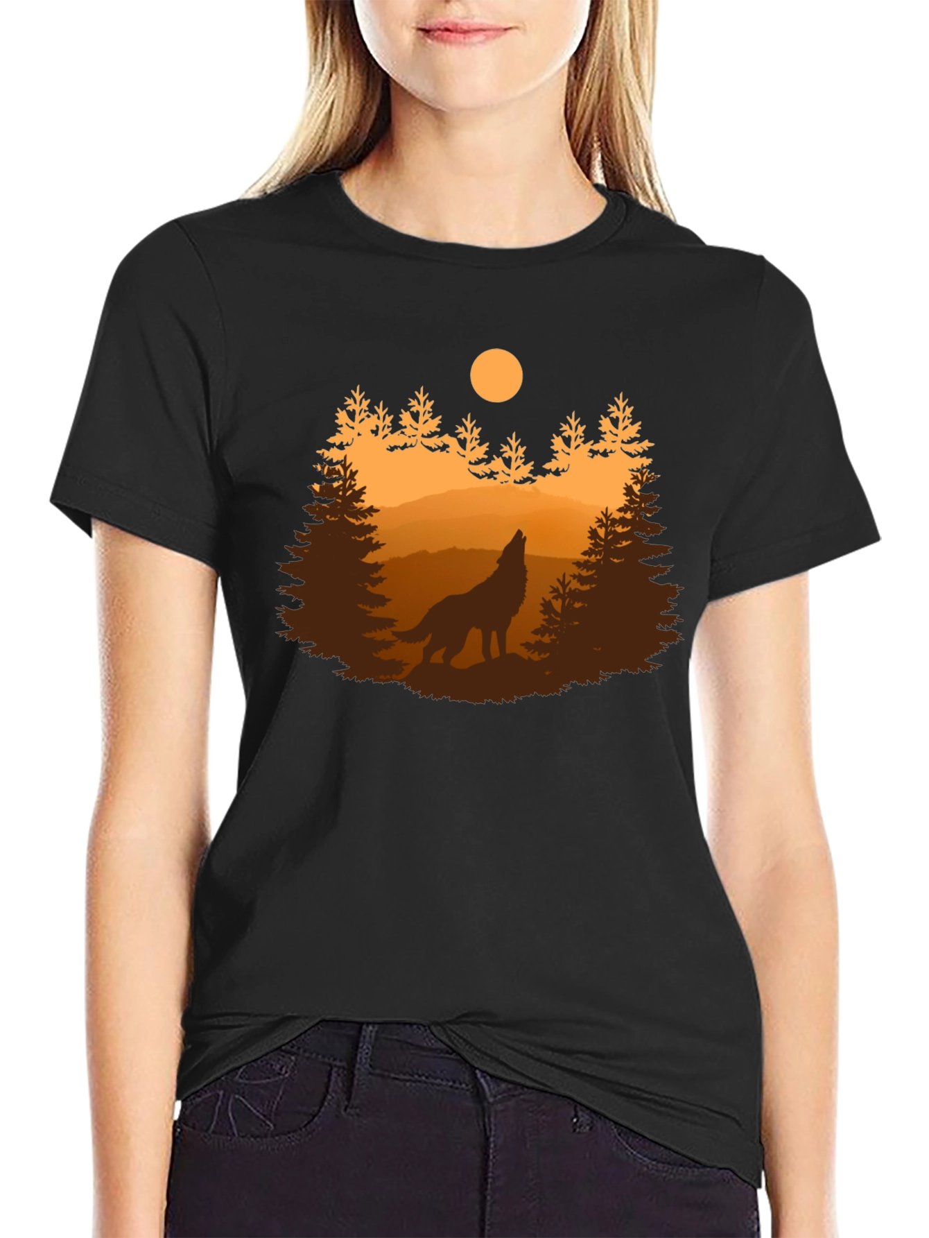 Wolf Howling at Moon T-Shirt