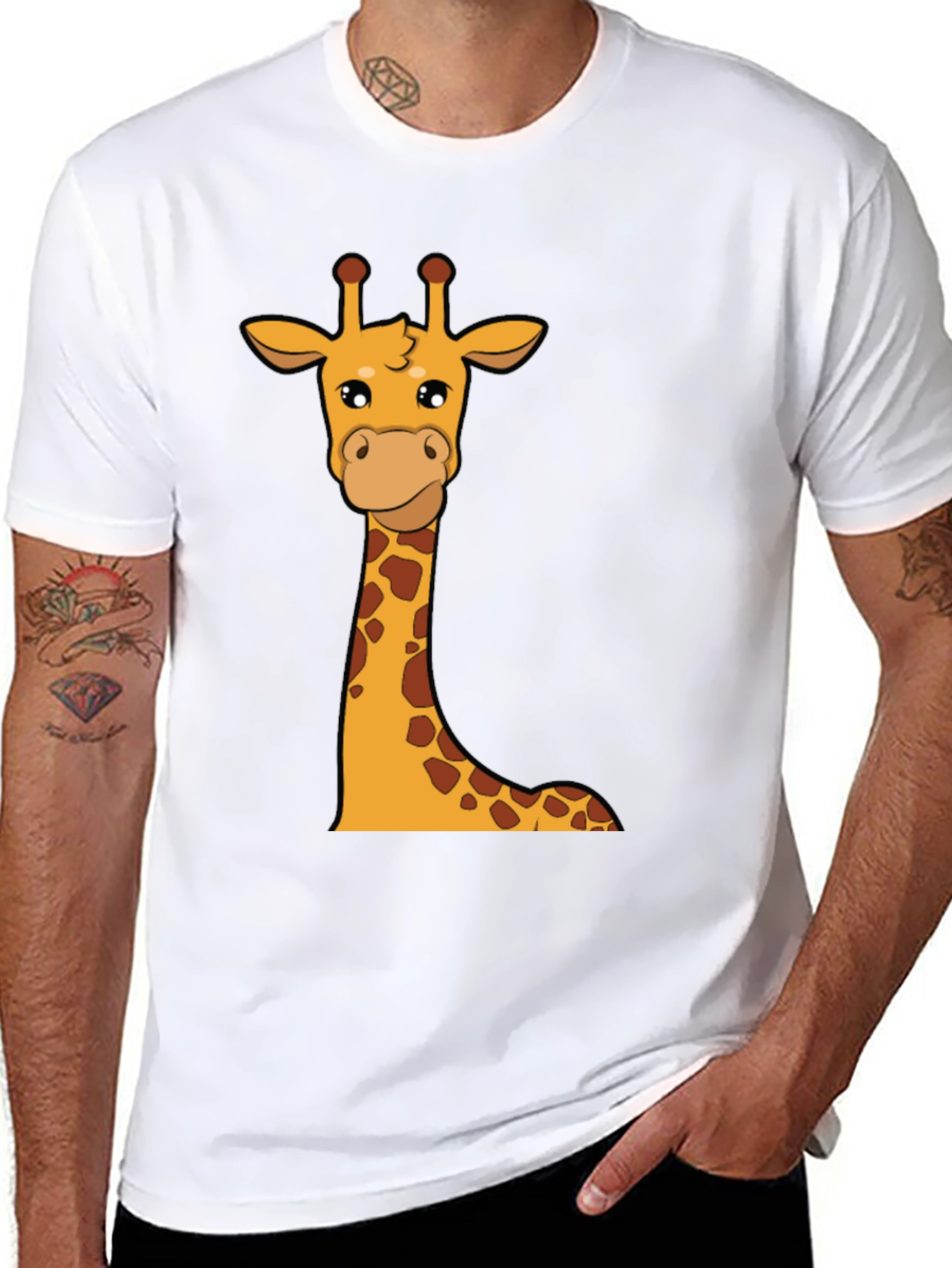 Giraffe Graphic Tee - Black Cotton Crew Neck T-Shirt