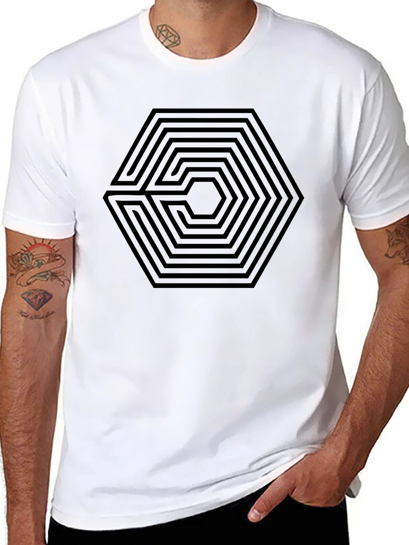 Hexagon Maze Graphic Tee - Black