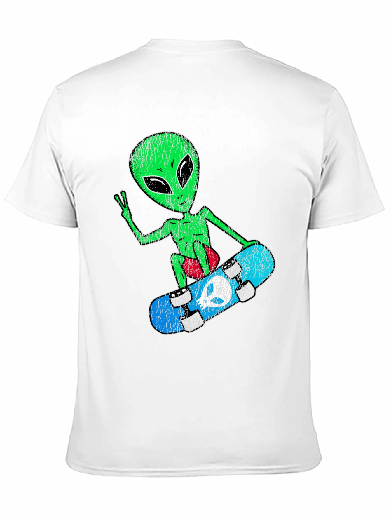 Skateboarding Alien Graphic Tee - Retro Style