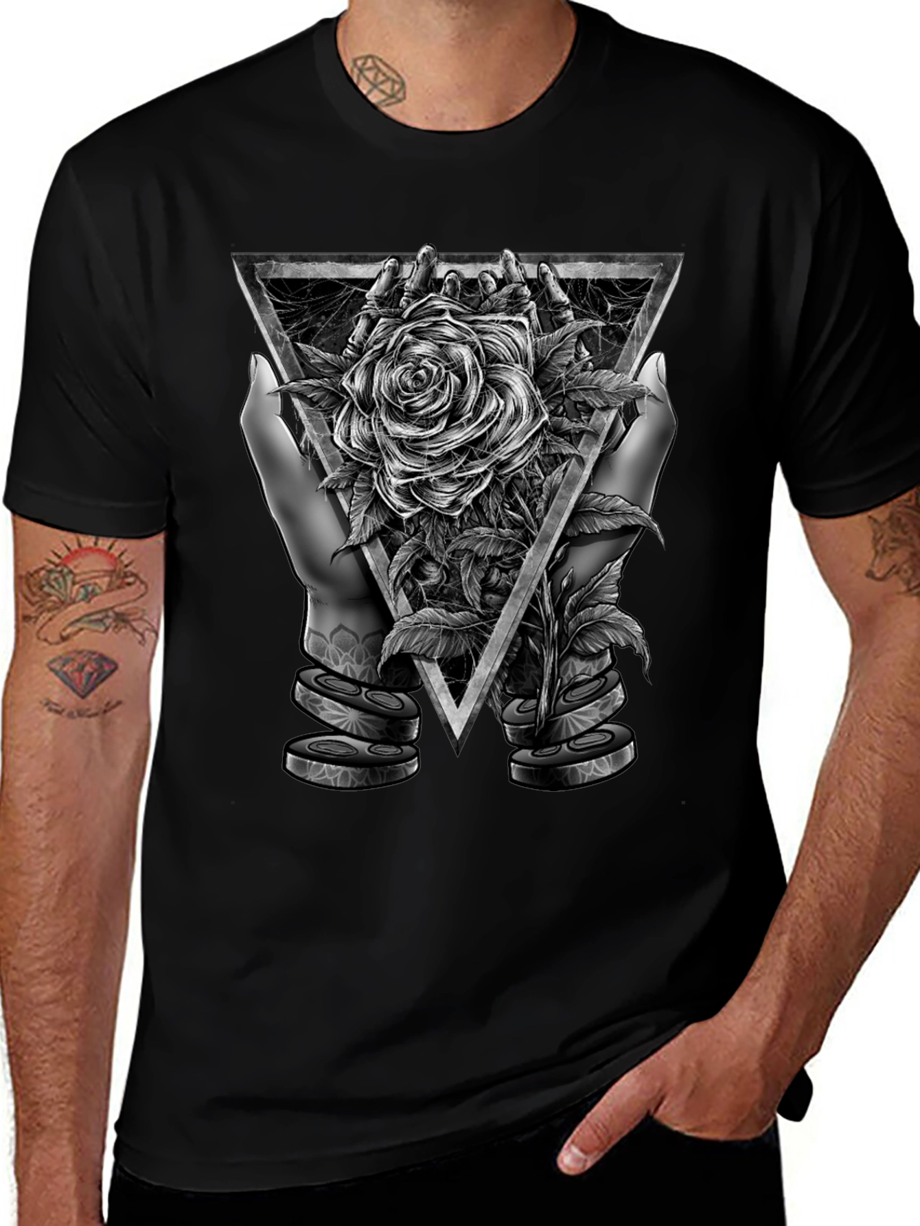 Rose & Triangle Graphic Print T-Shirt