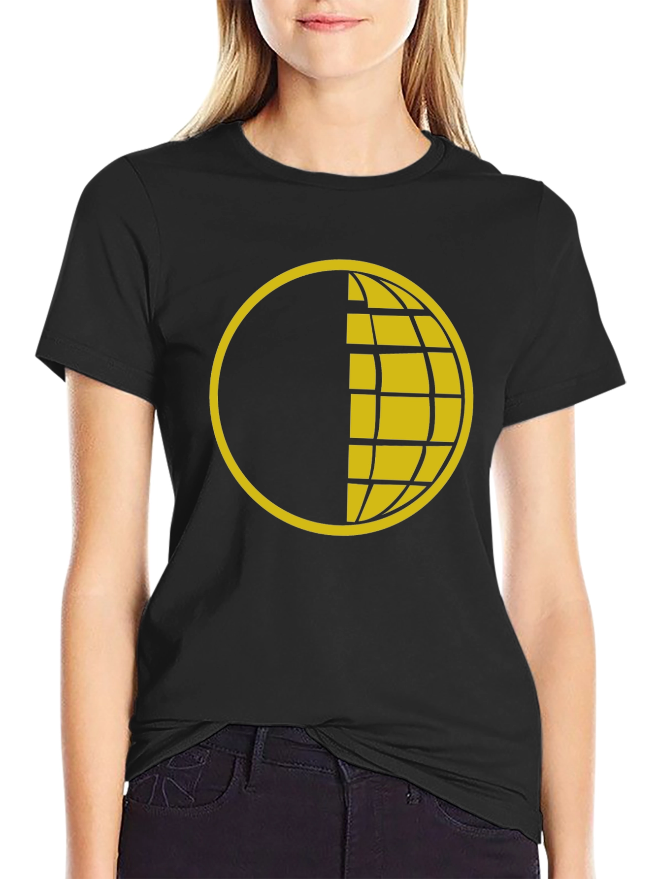 Globe Graphic Tee - Modern Design