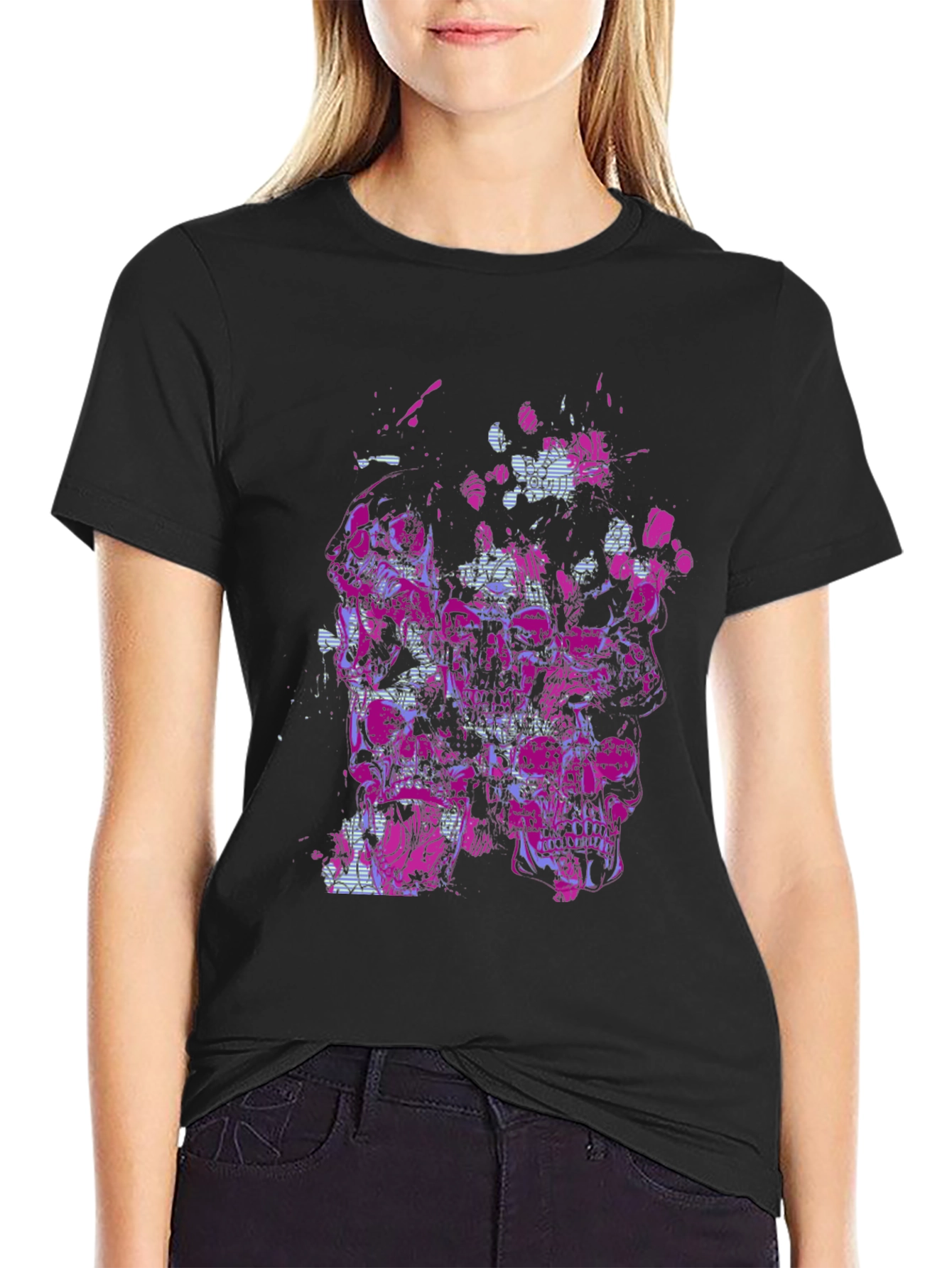 Edgy Skull Graphic Tee - Black