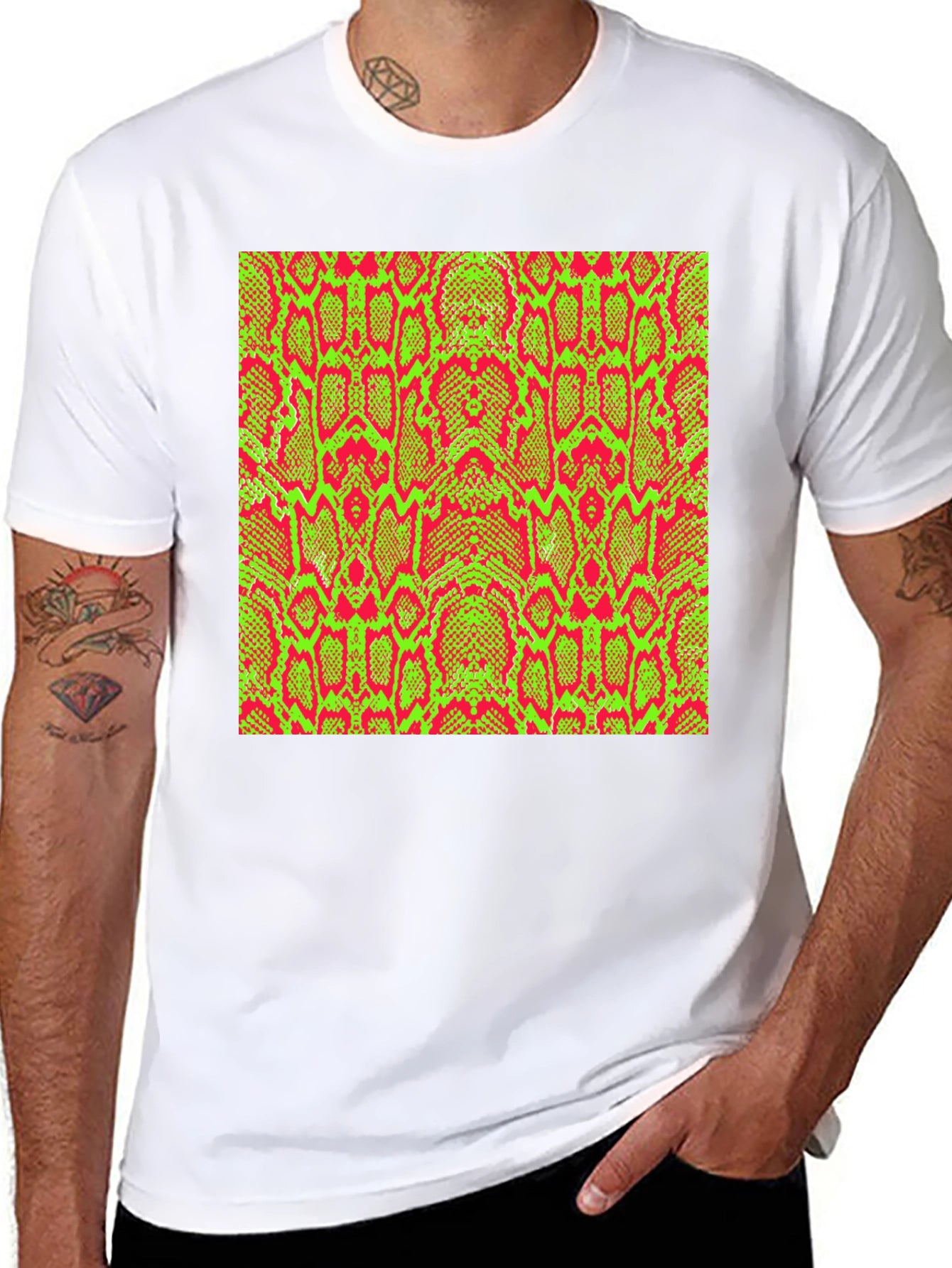 Bold Snake Print Tee - Unique Style
