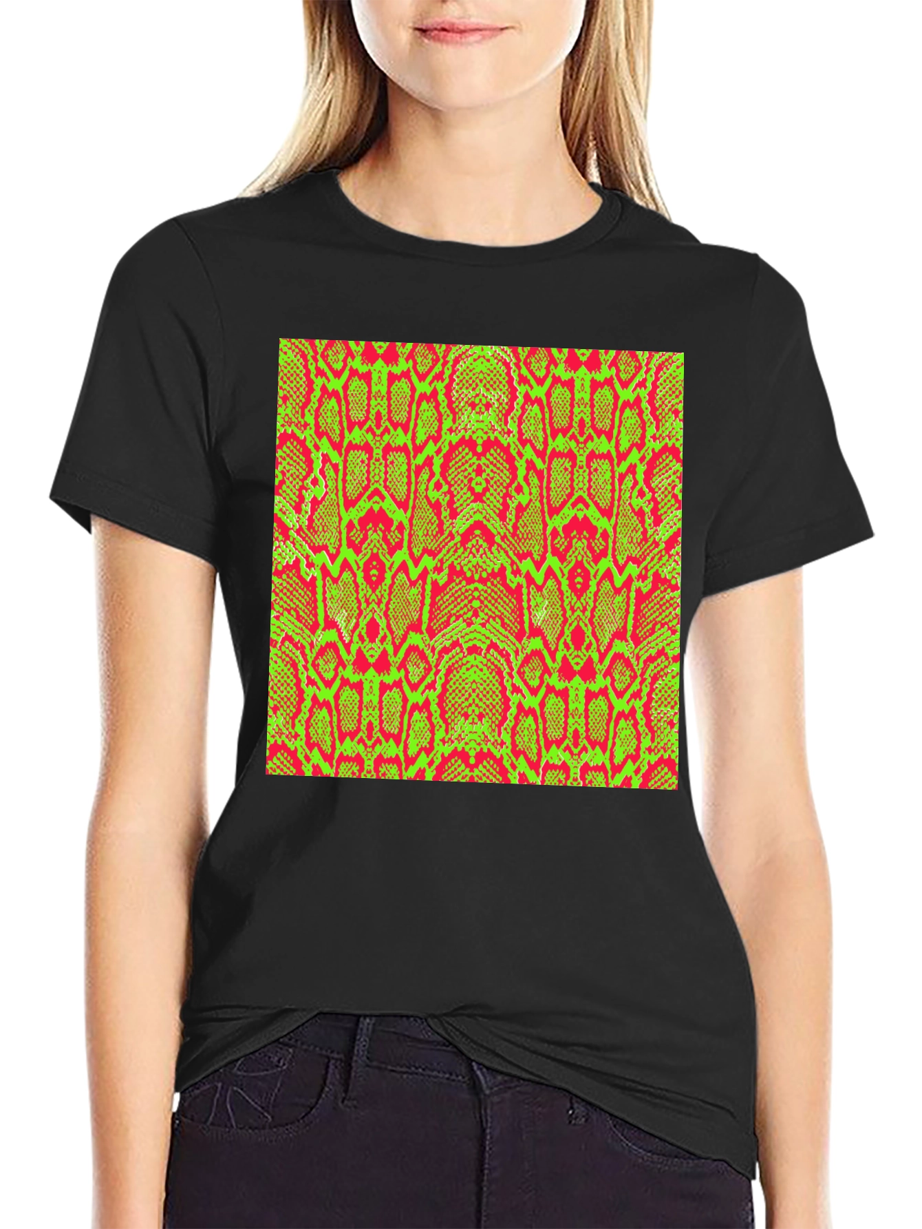Bold Snake Print Tee - Unique Style