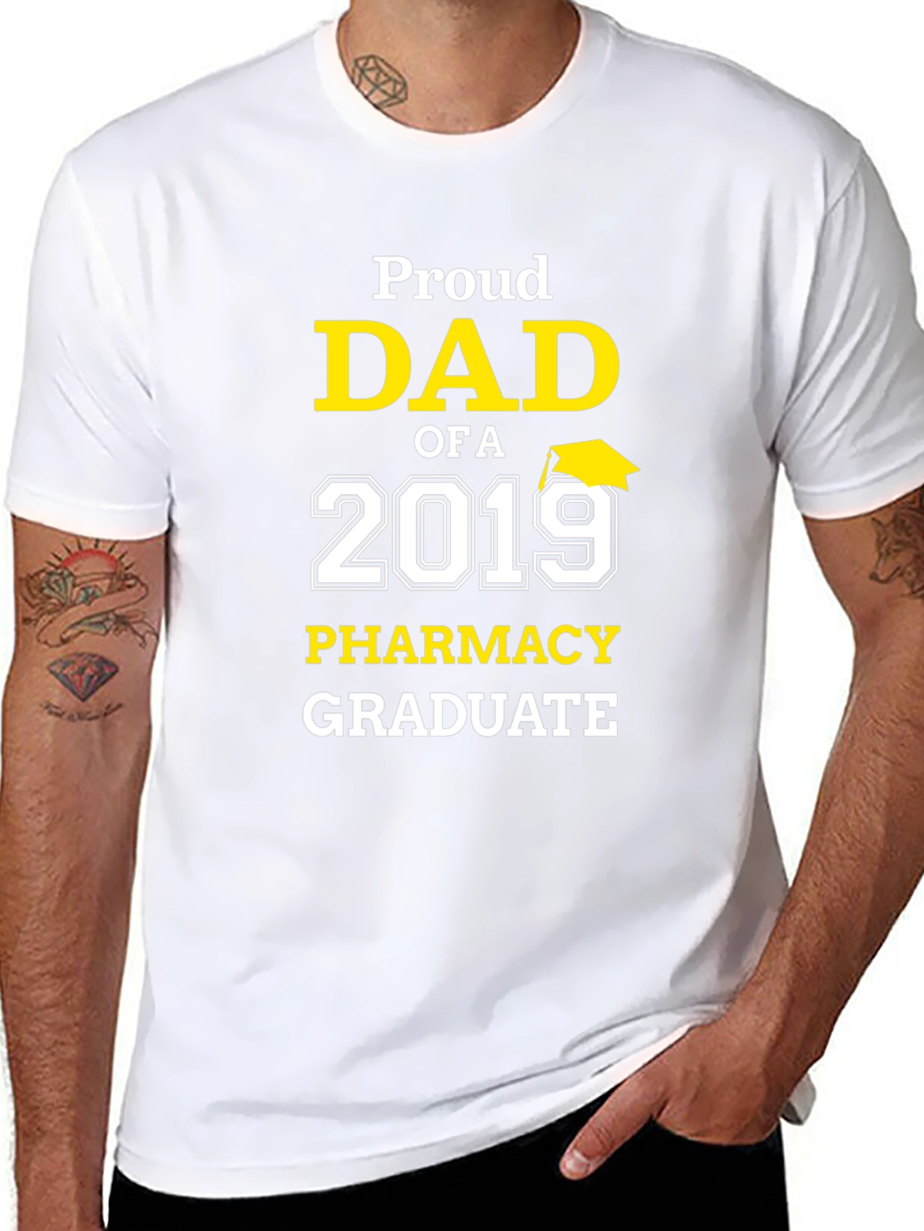 Proud Dad of a 2019 Pharmacy Graduate T-Shirt