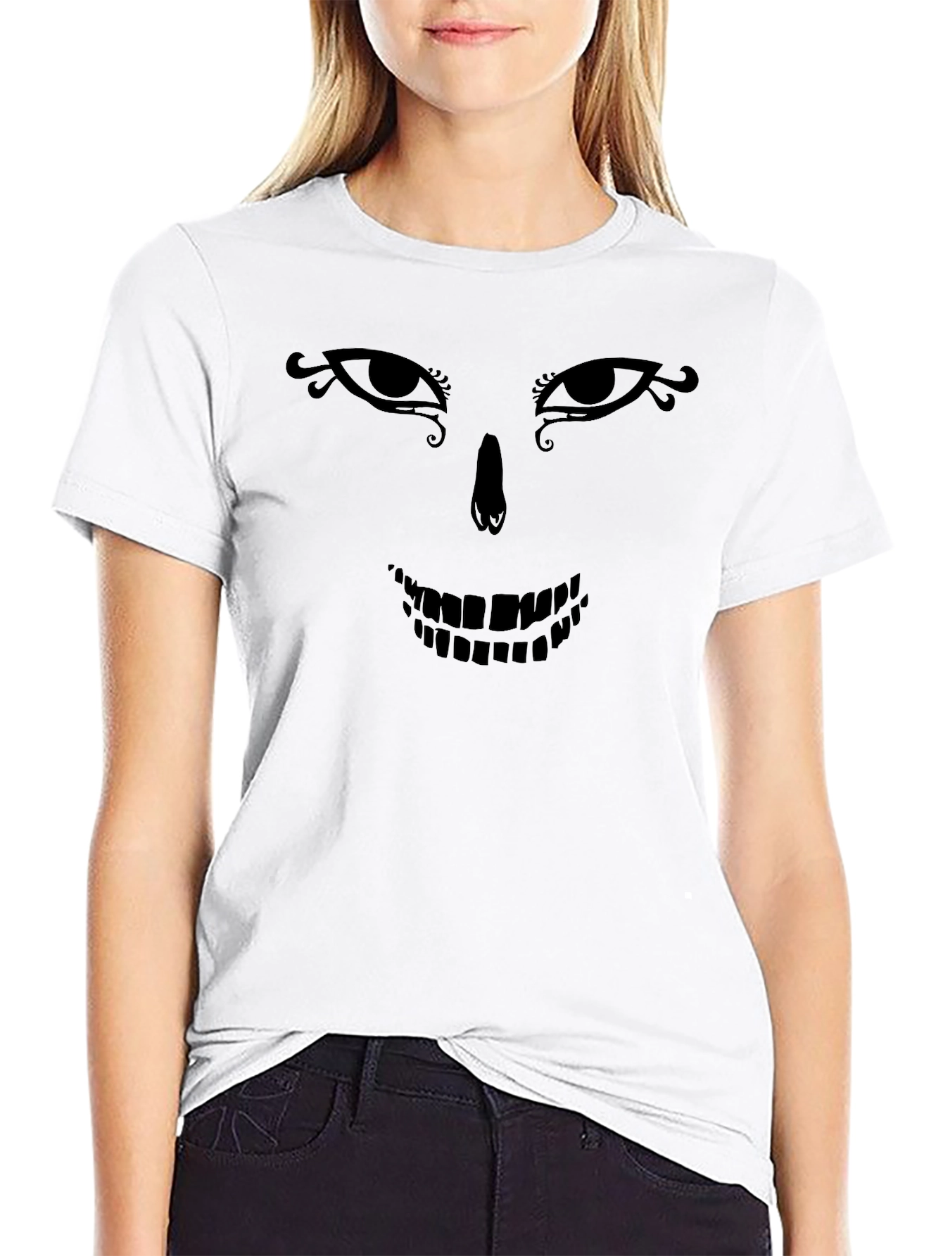 Skull Face Graphic Tee - Stylish & Unique Design
