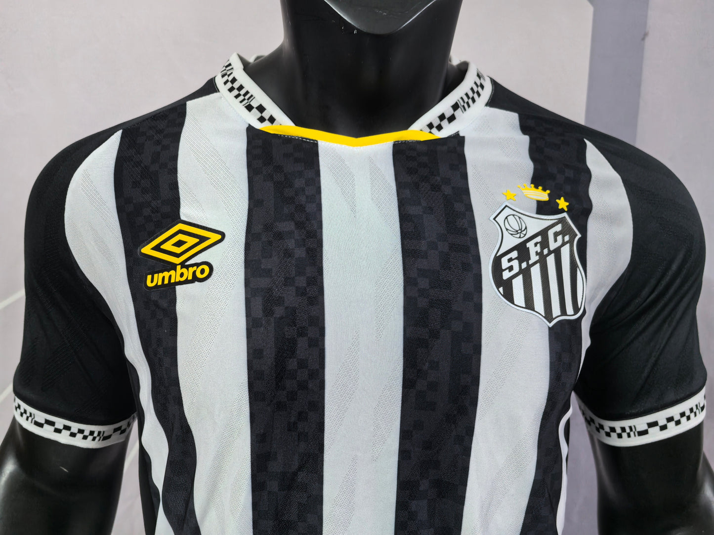 Santos 25-26 Away Player Version Soccer Jersey