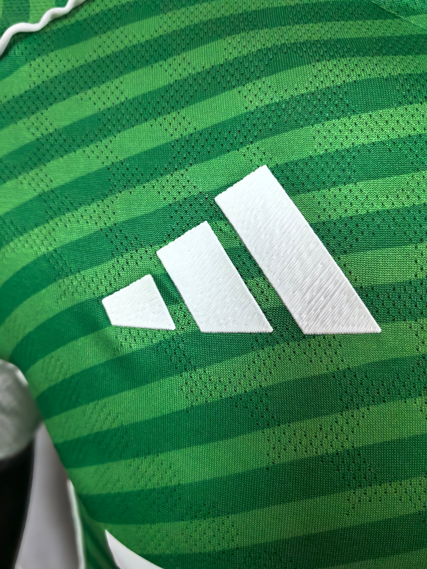 Newcastle United 25-26 Away Player Version Soccer Jersey
