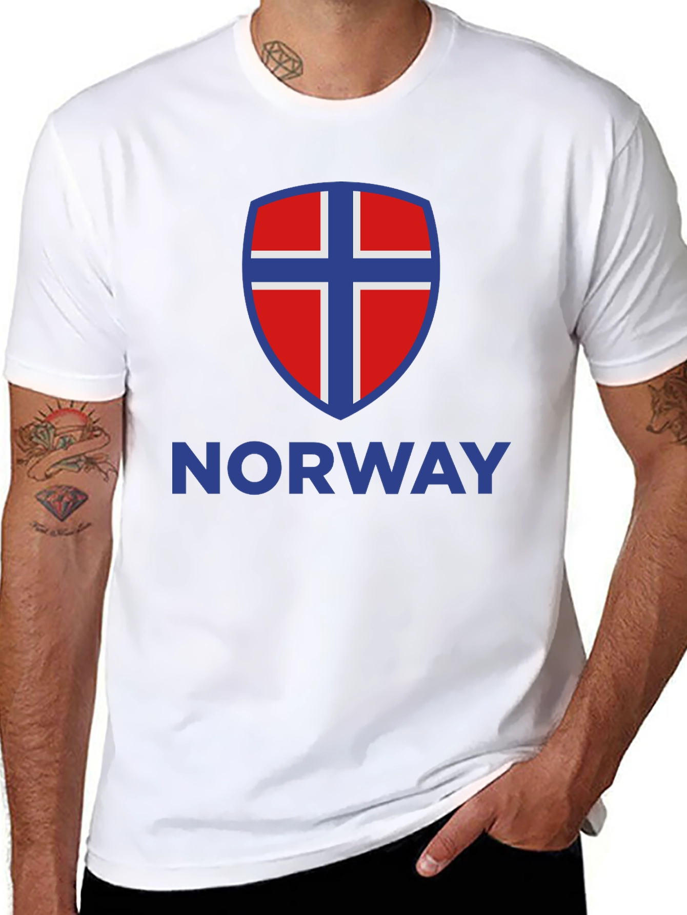 Norway Flag Shield T-Shirt - Patriotic Pride!