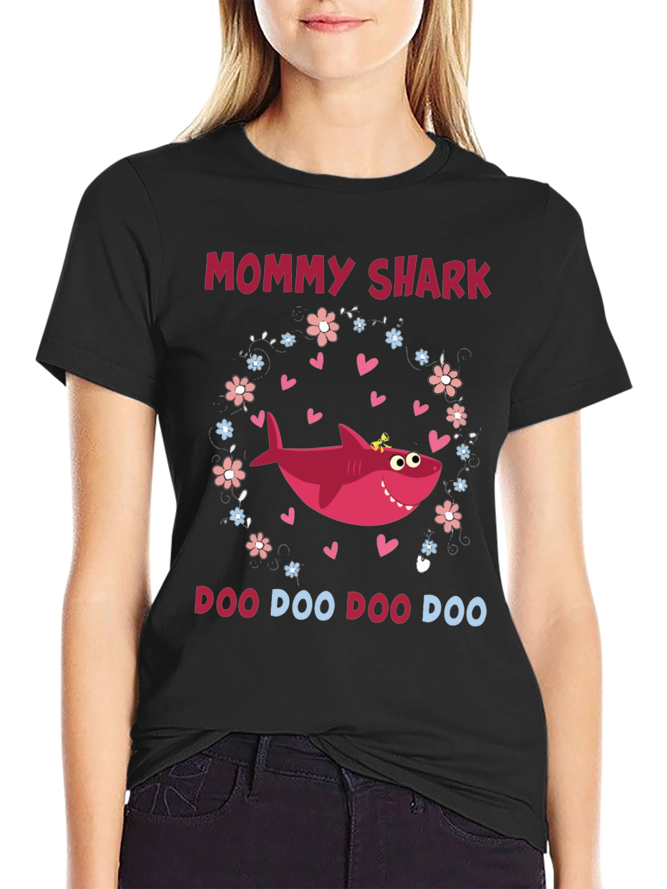 Mommy Shark Doo Doo T-Shirt - Cute Graphic Tee