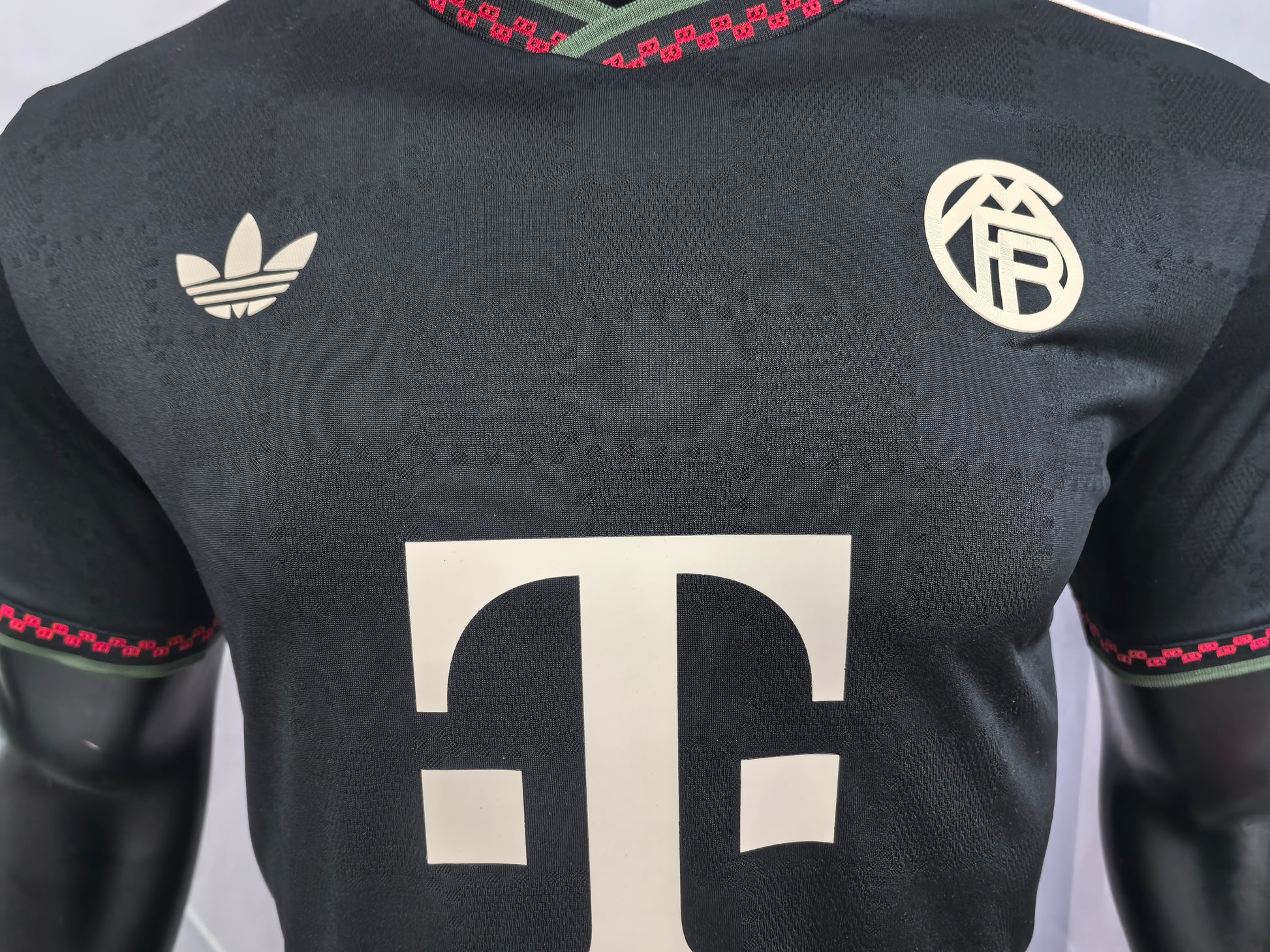 Bayern Munich 25-26 Second Away Player Version Jersey