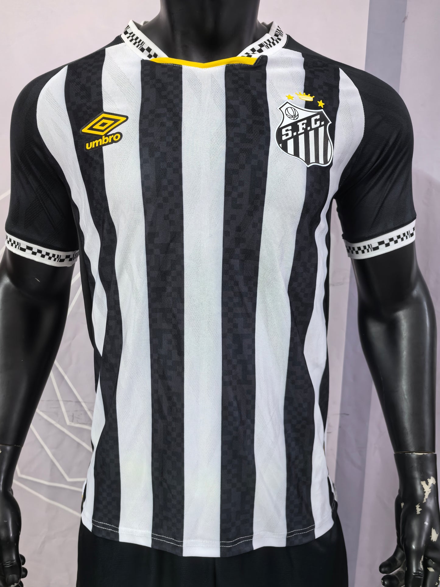 Santos 25-26 Away Player Version Soccer Jersey
