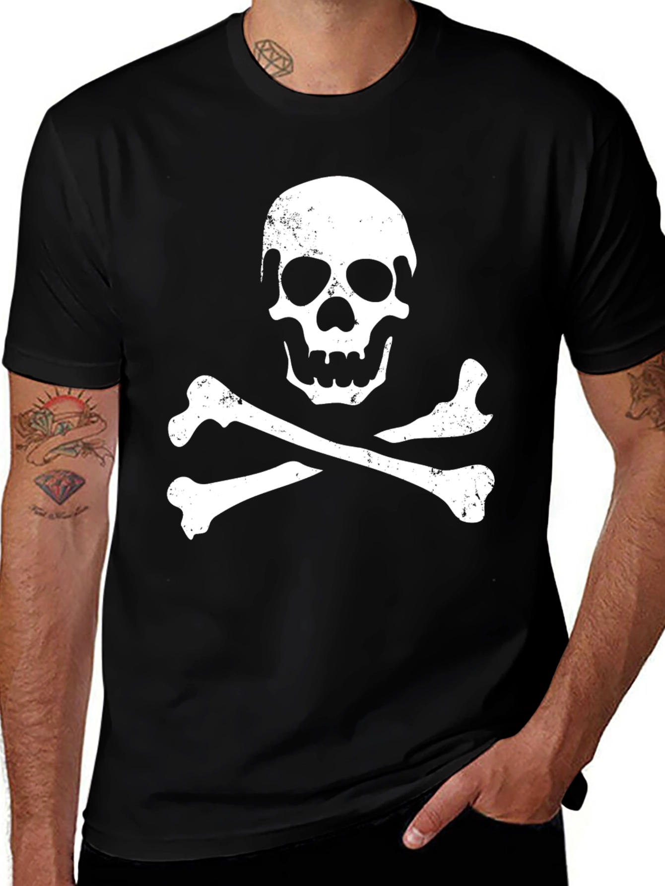 Skull & Crossbones Graphic T-Shirt - Pirate Style Tee