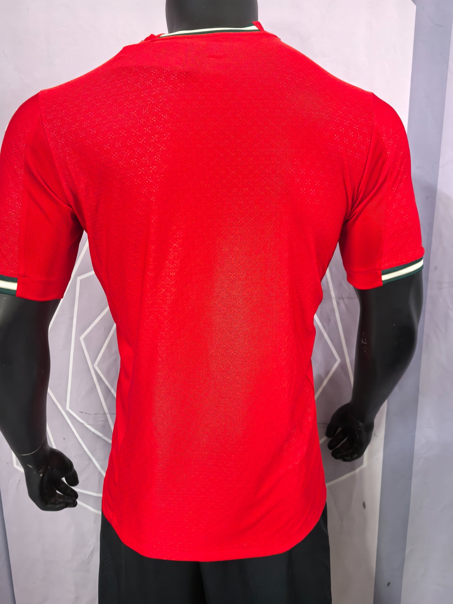 Portugal 2025 Home Soccer Jersey in a Refined Match-Day Style