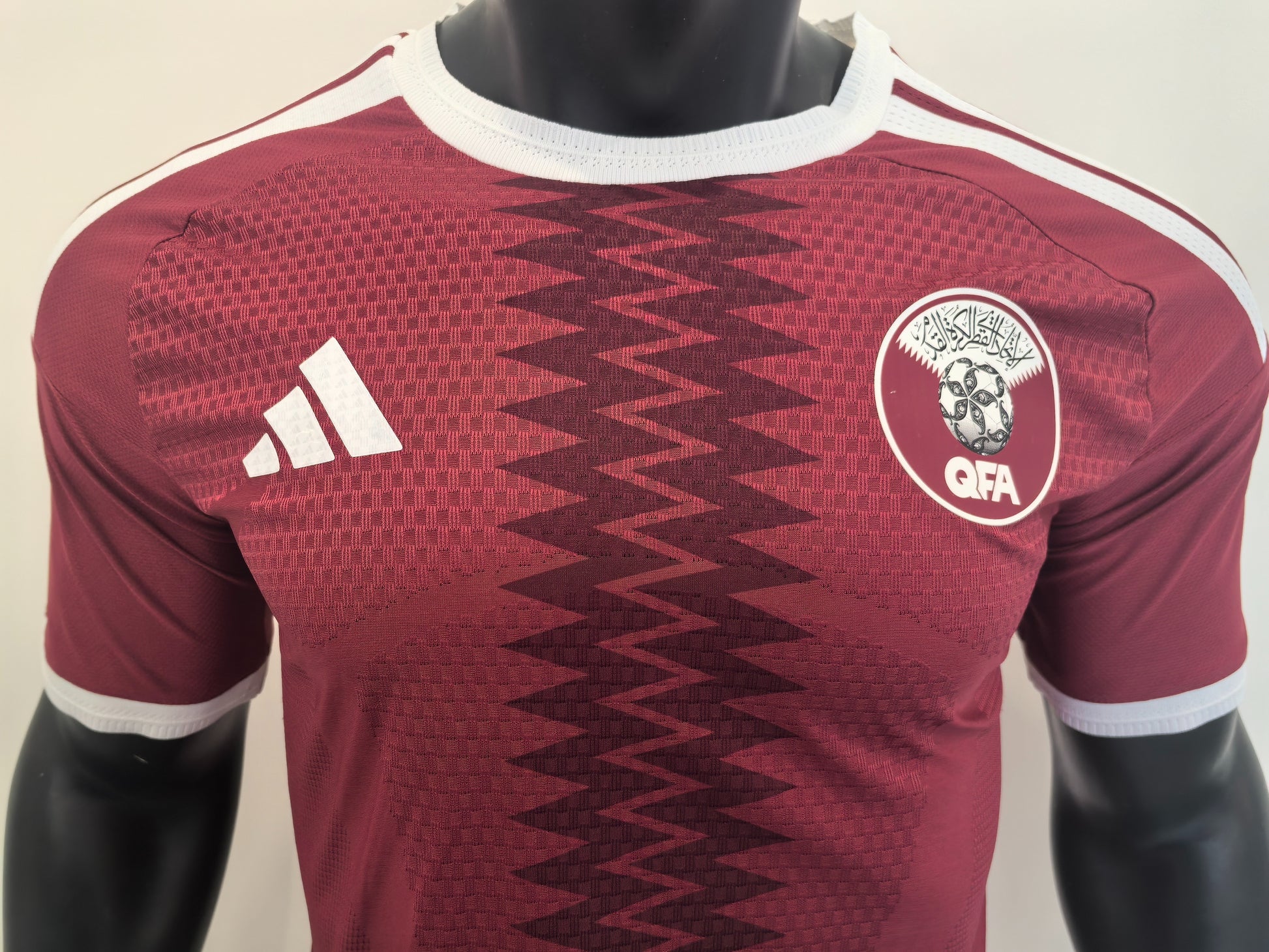 Qatar 2026 Home Soccer Jersey for International Tournament