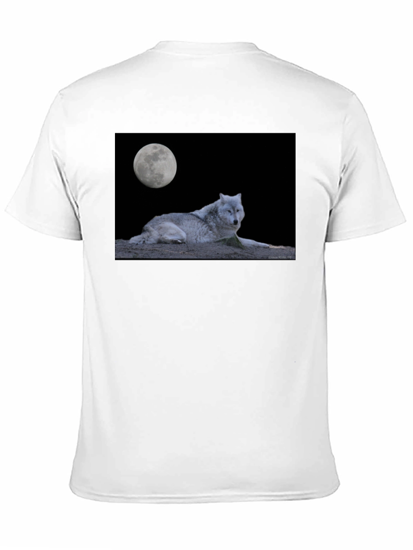 Wolf Moon Graphic T-Shirt