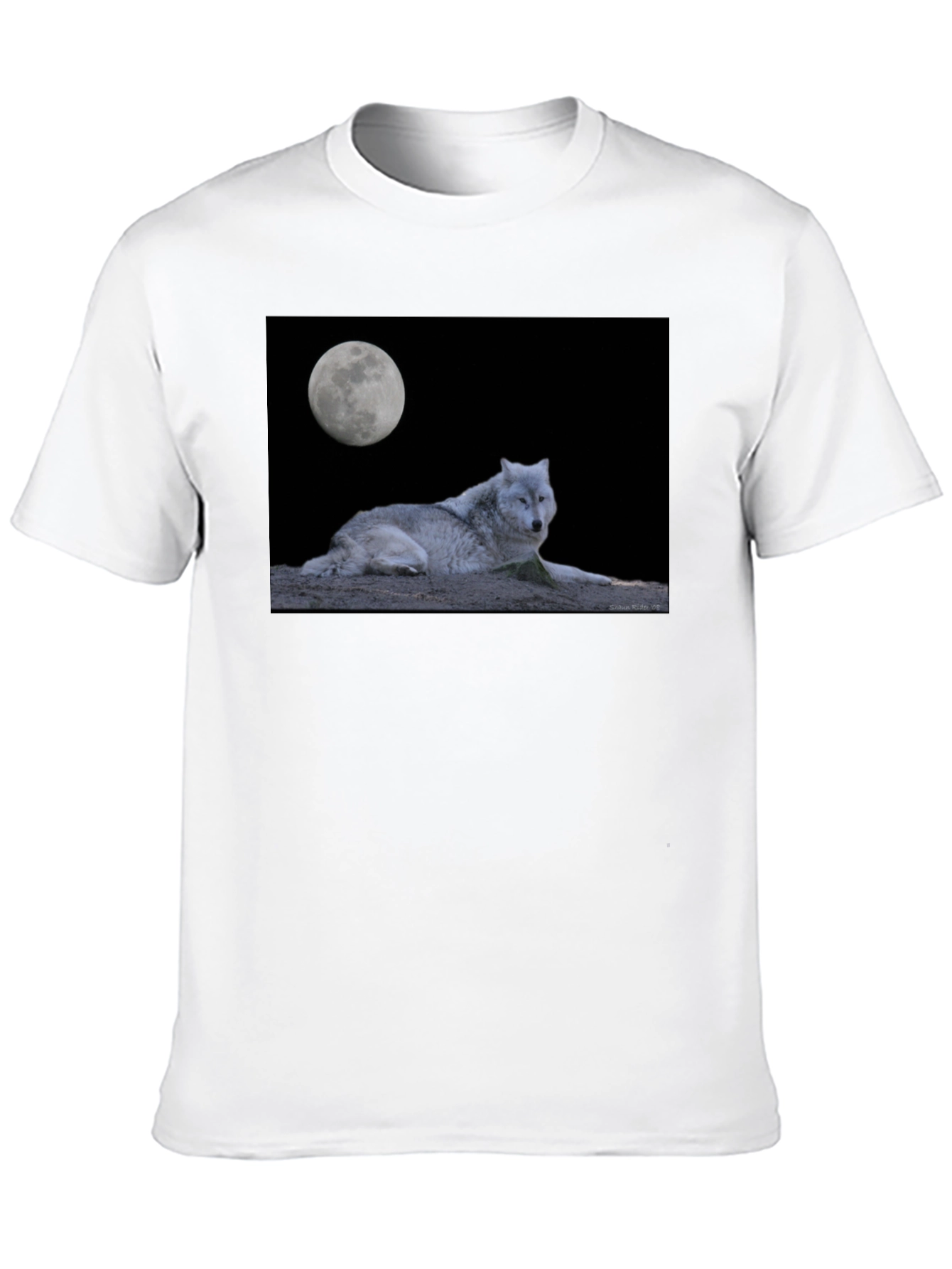 Wolf Moon Graphic T-Shirt