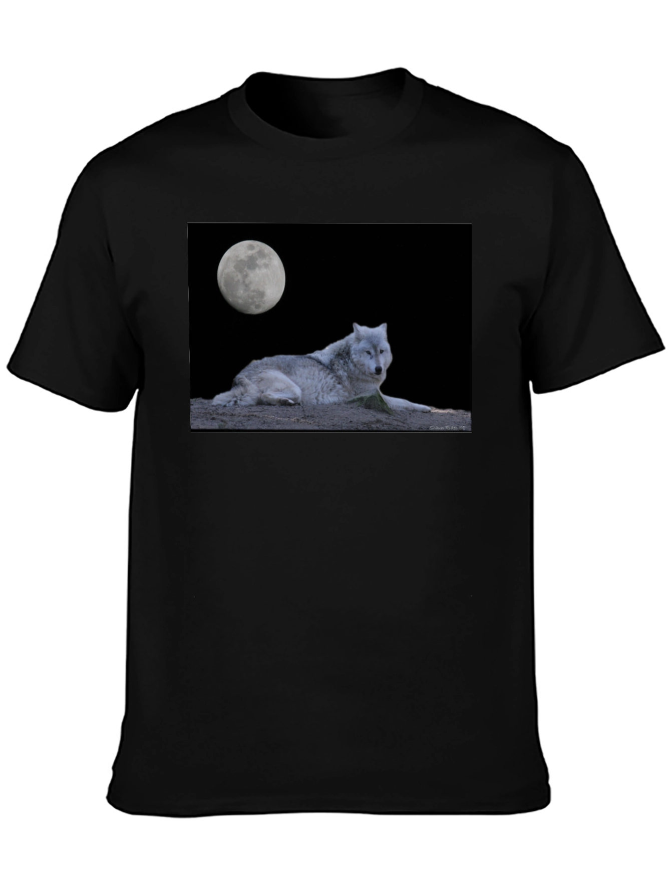 Wolf Moon Graphic T-Shirt
