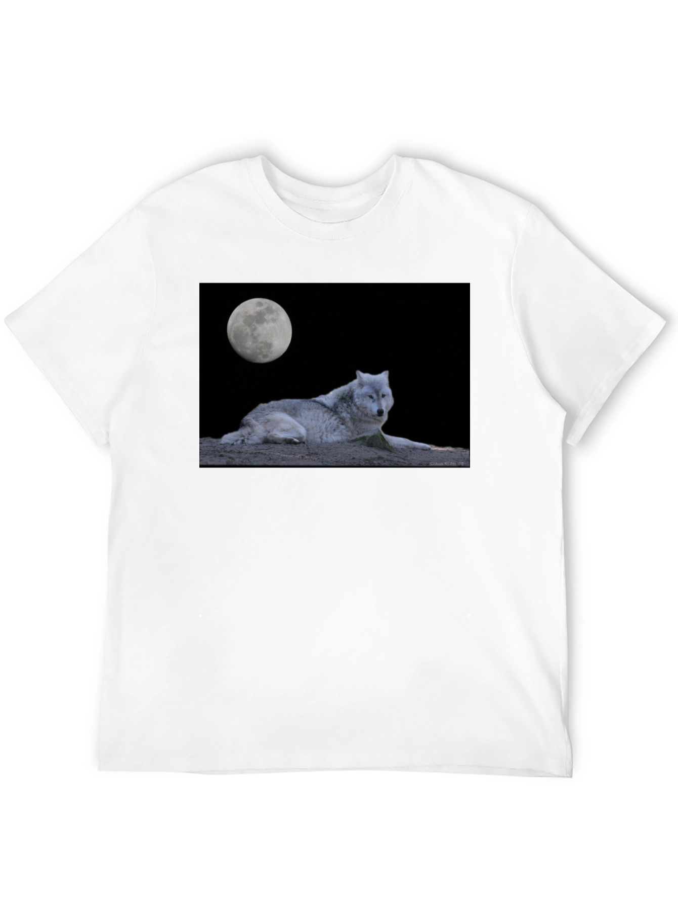 Wolf Moon Graphic T-Shirt