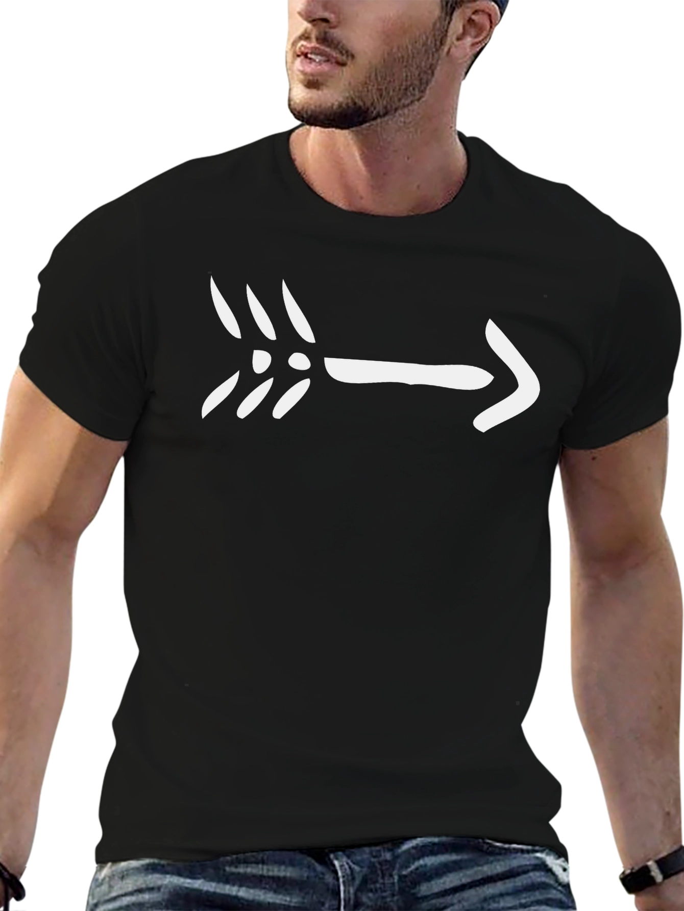 Arrow Graphic Black T-Shirt - Modern Design