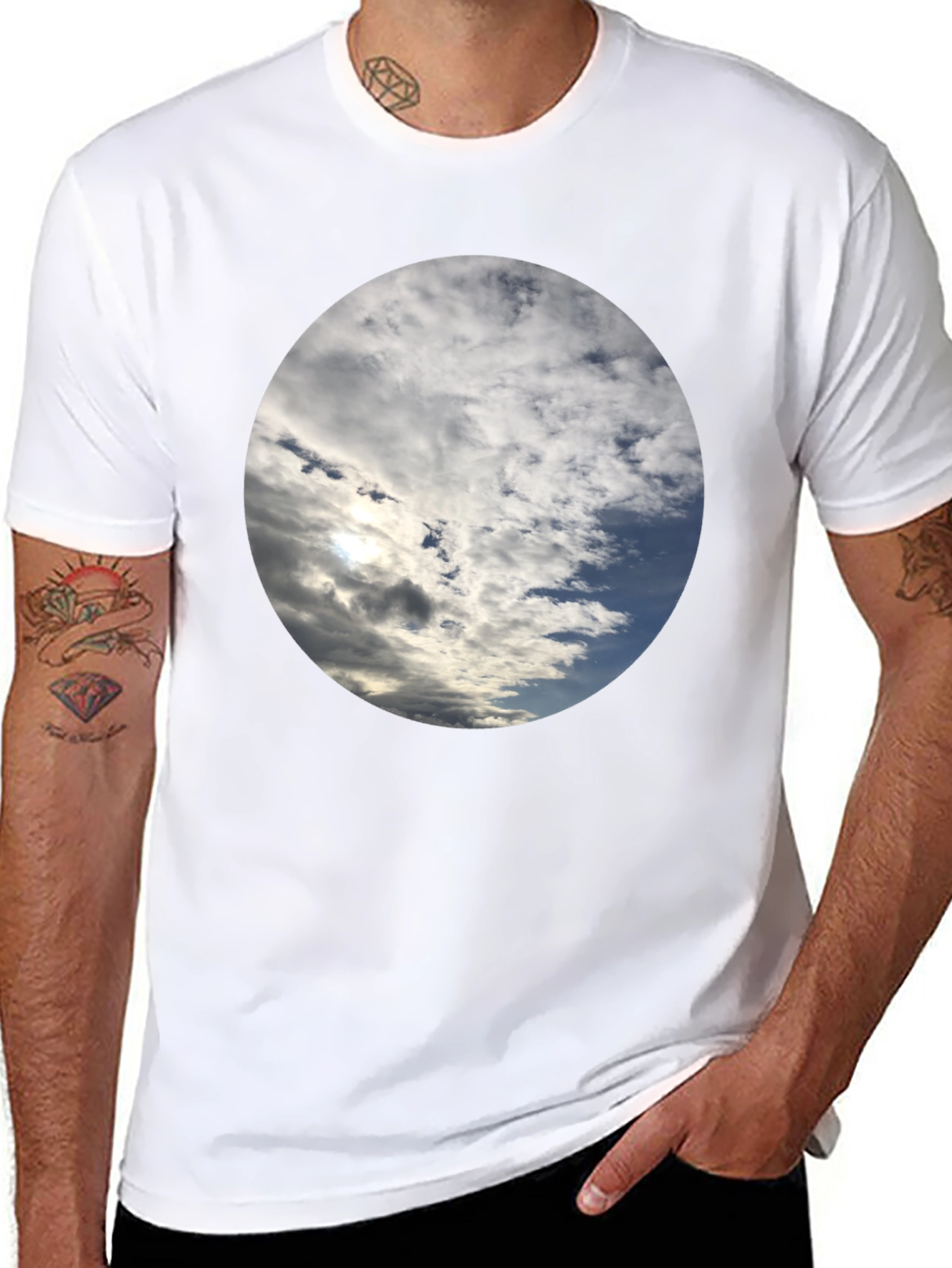 Sky Cloud Circle Graphic Tee - Black Cotton Blend