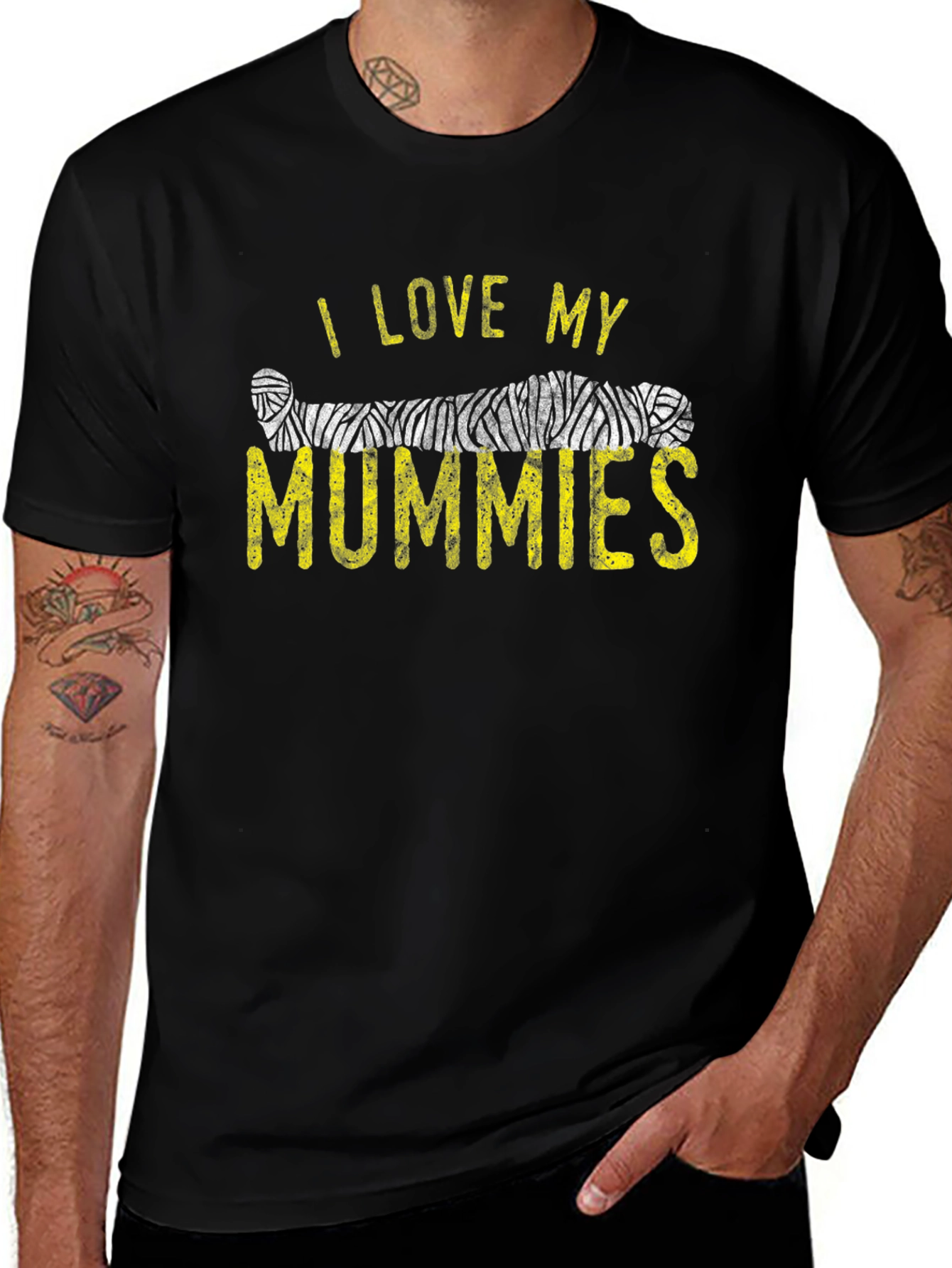 I Love My Mummies T-Shirt - Halloween Graphic Tee