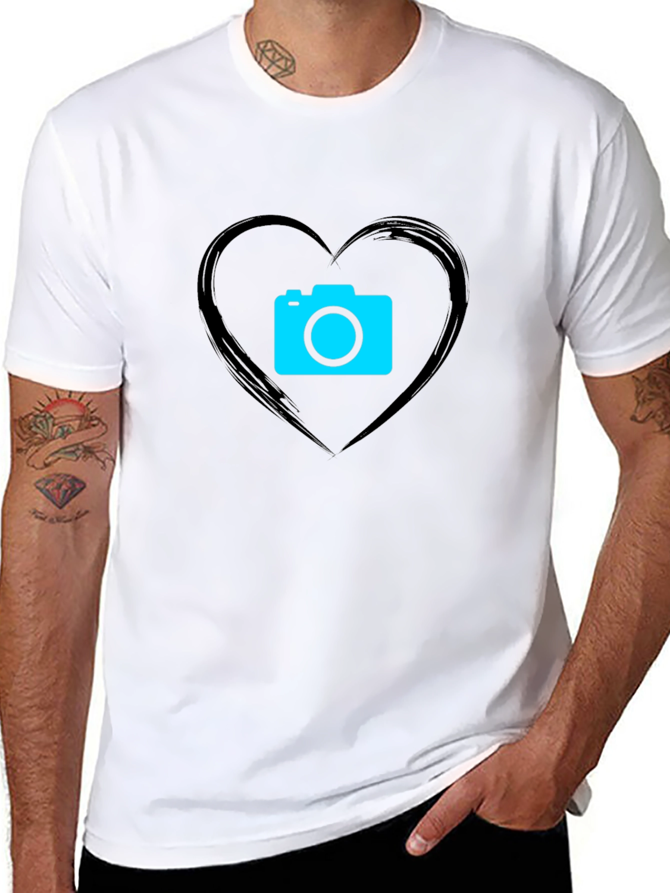 Camera Heart Graphic Black T-Shirt