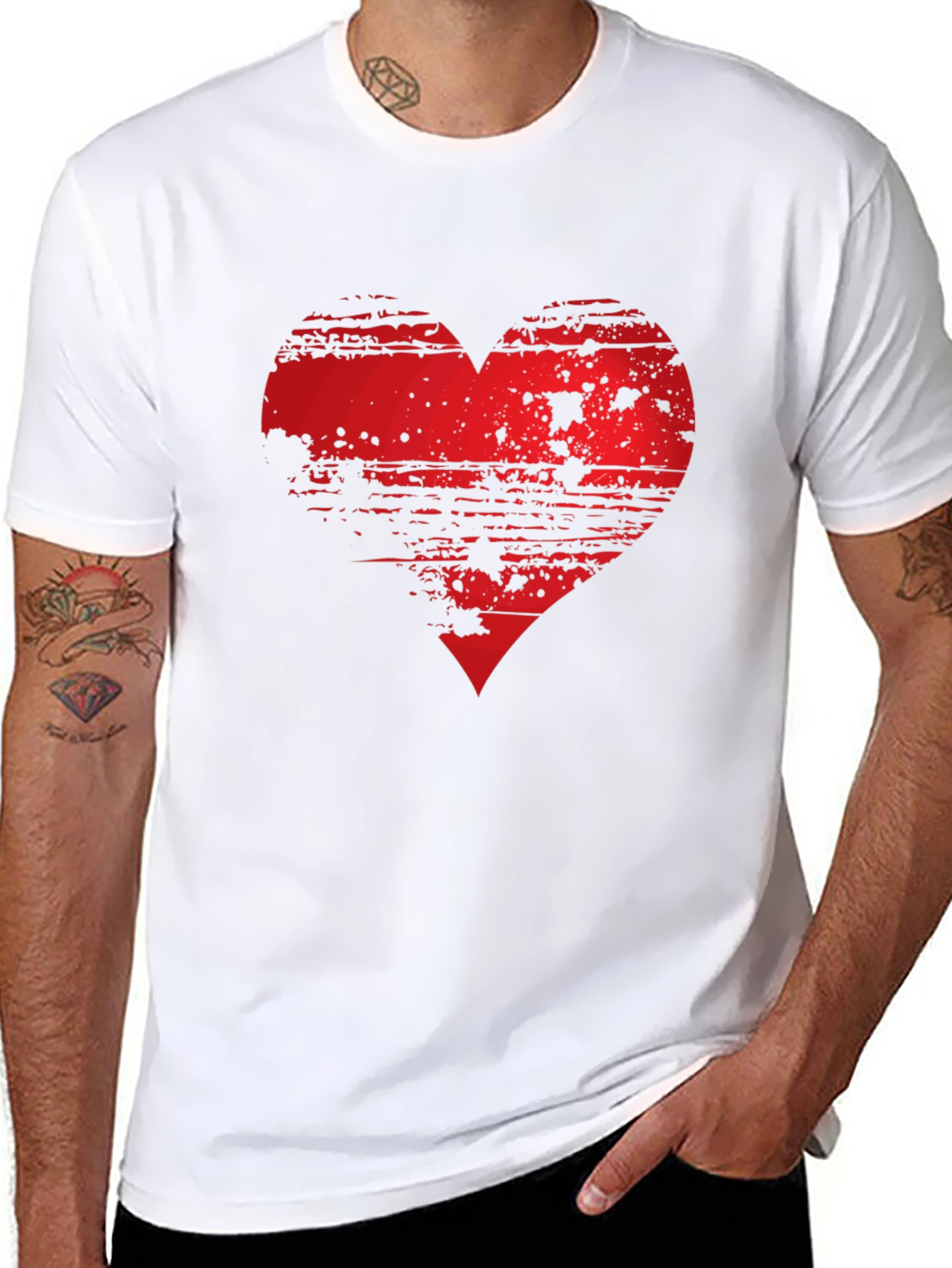 Grunge Heart Graphic Tee - Modern Style