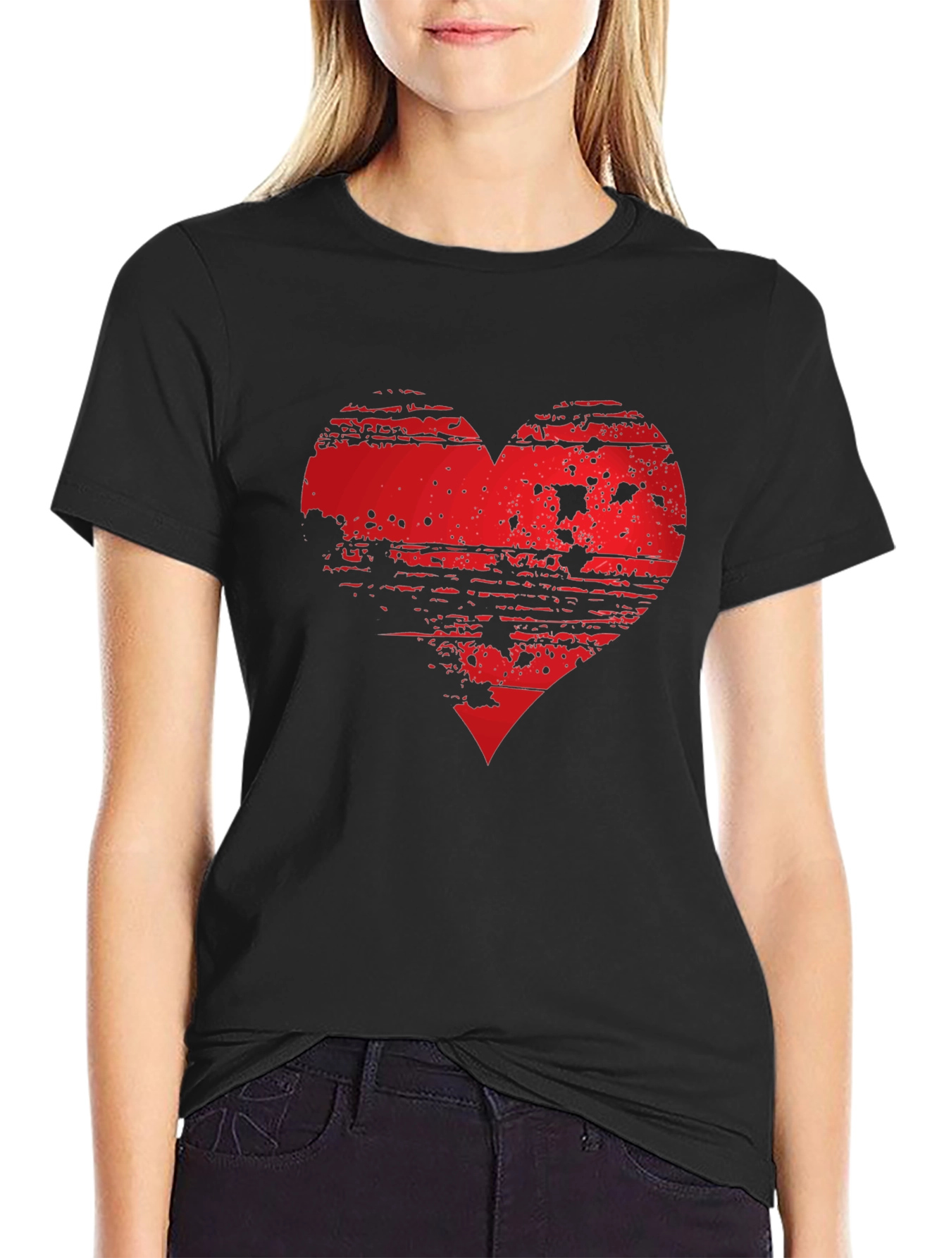 Grunge Heart Graphic Tee - Modern Style