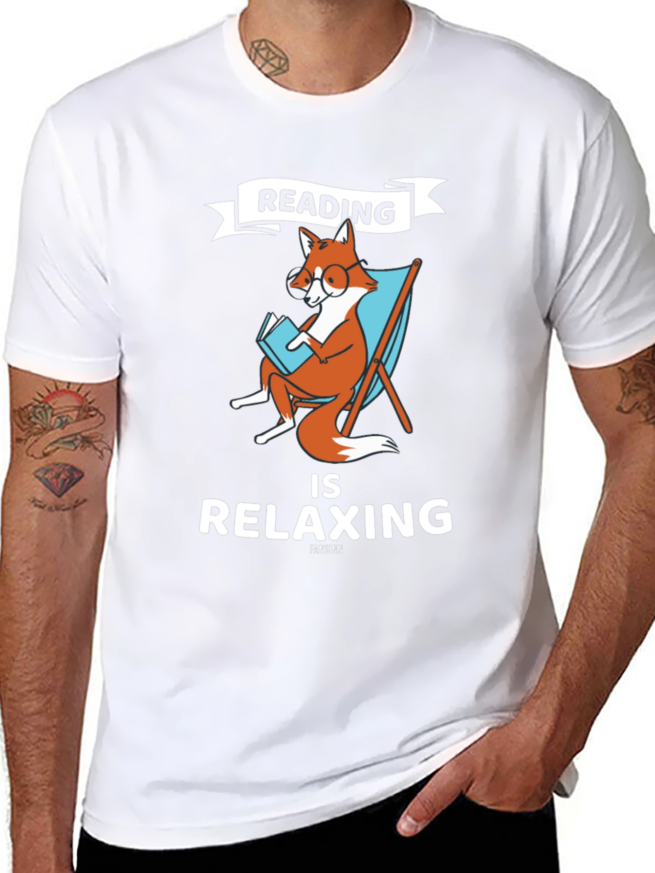Reading Fox Graphic T-Shirt