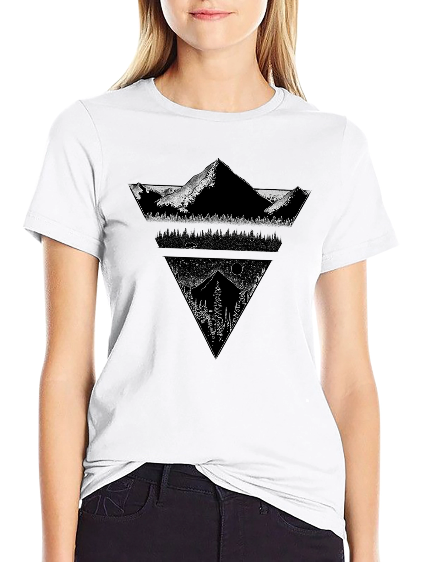 Mountain Geometric Graphic Tee - Black