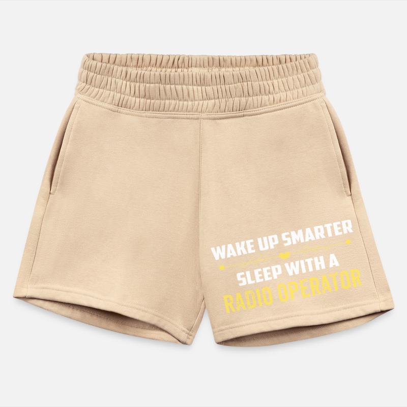 Wake Up Smarter Sleep With A RADIO OPERATOR