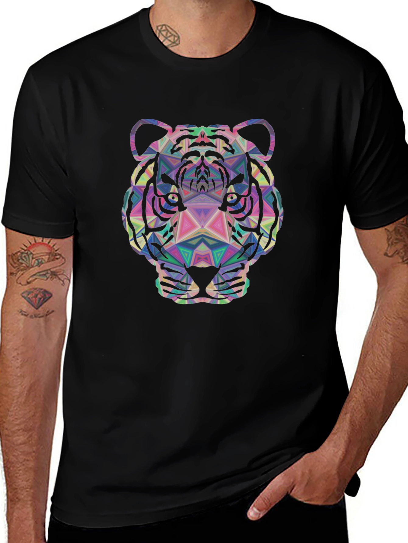Geometric Tiger Graphic Tee - Stylish Mens Black T-Shirt